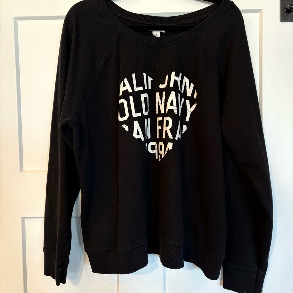Old Navy Women's Black Sweatshirt with White Heart Shaped Graphic